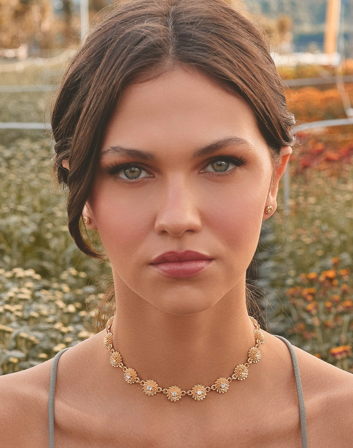 Chrysanthemum Choker & Stud Earrings Set