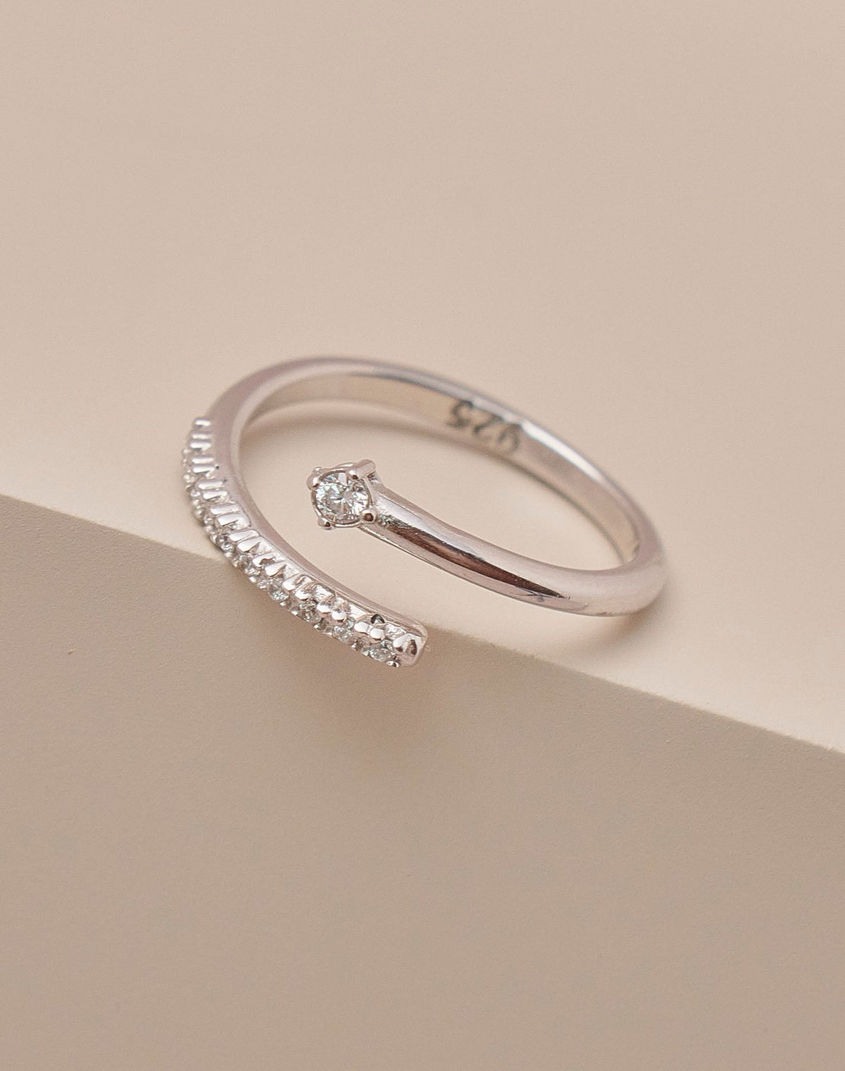 Twist Crystal 925 Sterling Silver Ring