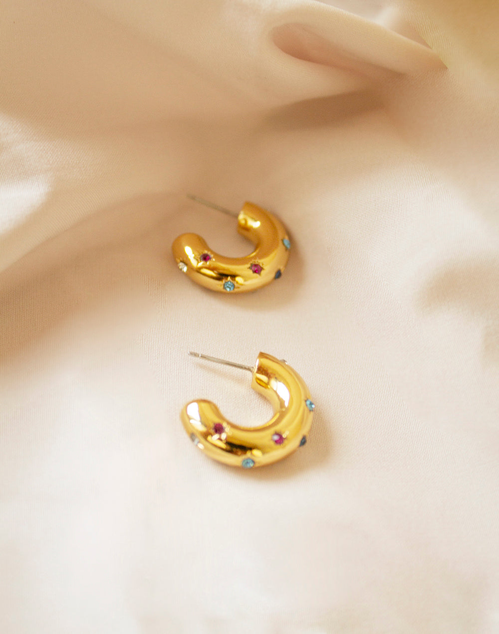 Bold Chromatic Hoops