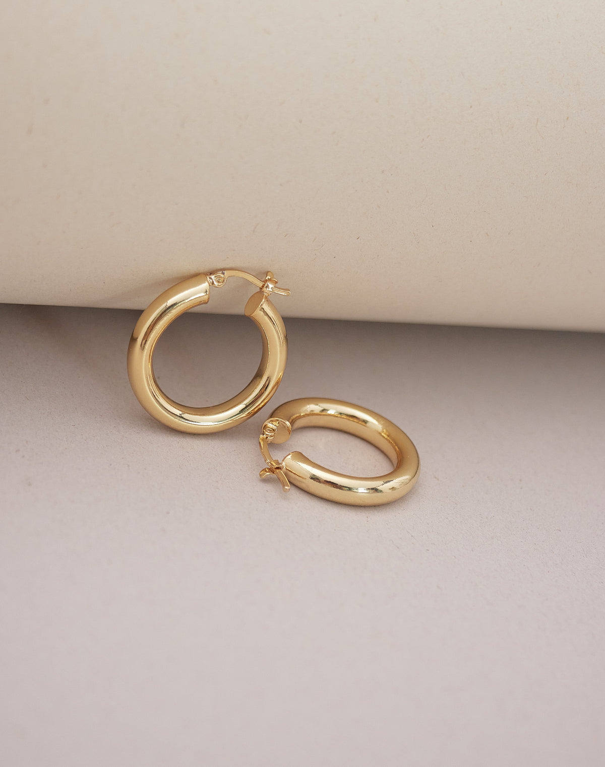 Midi Bold Hoop Earrings