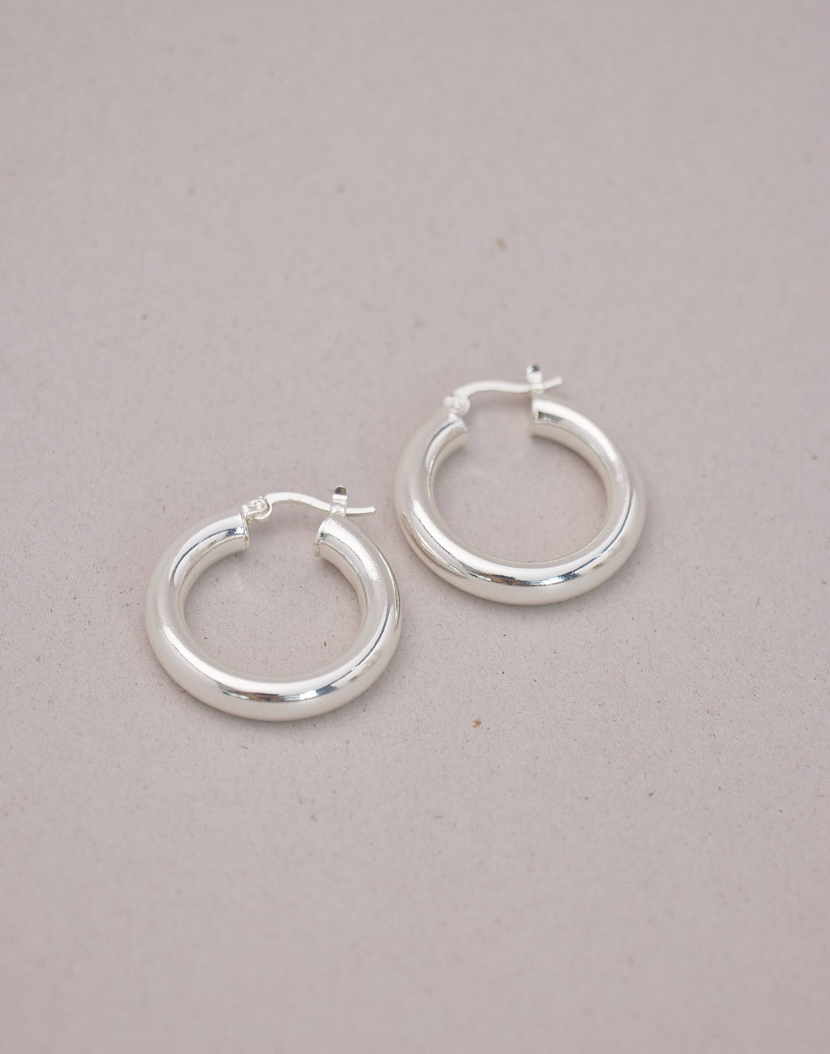 Midi Bold Hoop Earrings
