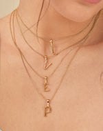 Collar de Letras Serif