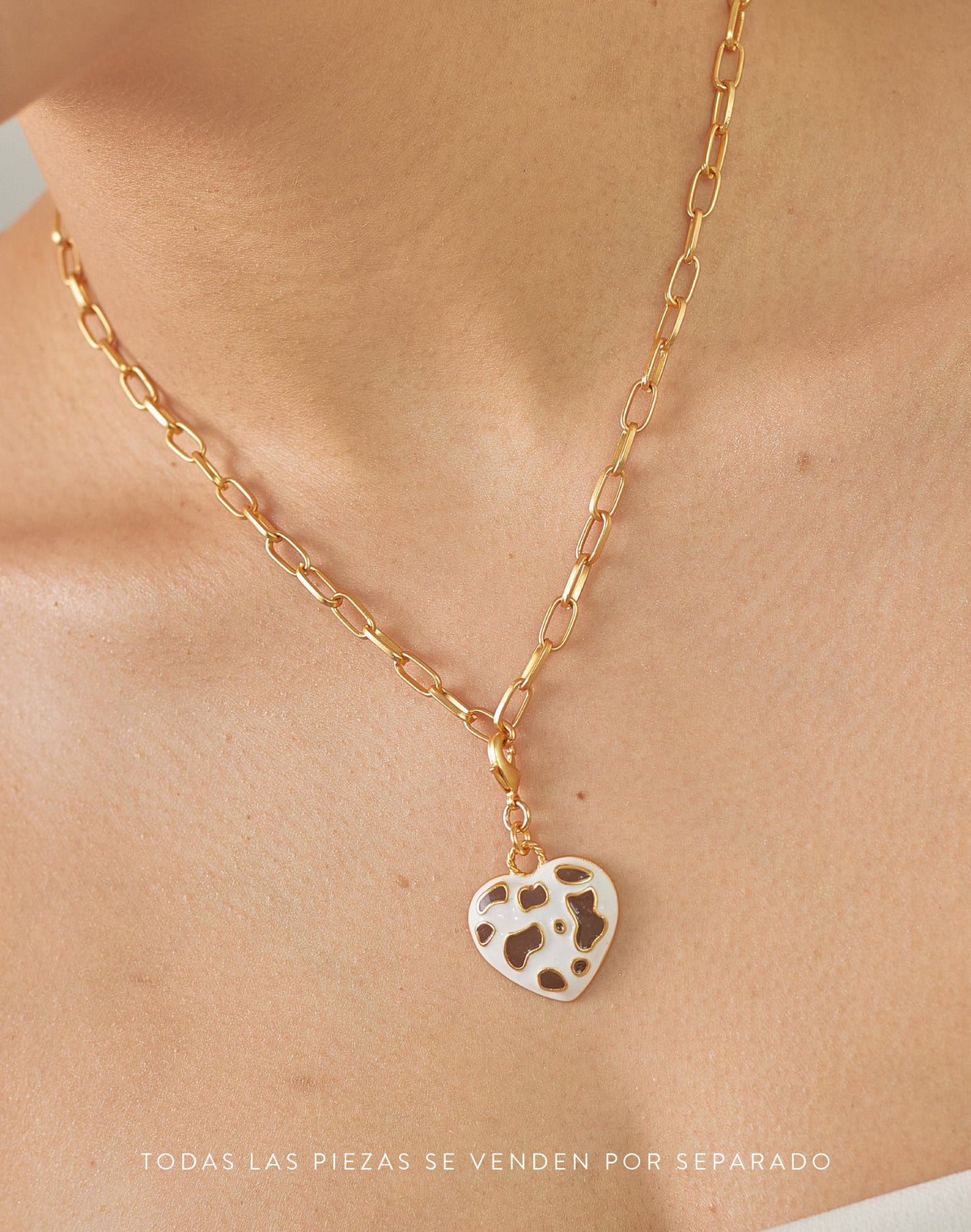 Mini Charm Corazón Vaca