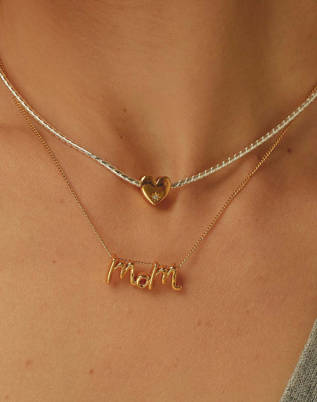 Mom Love 2-piece Necklace Set