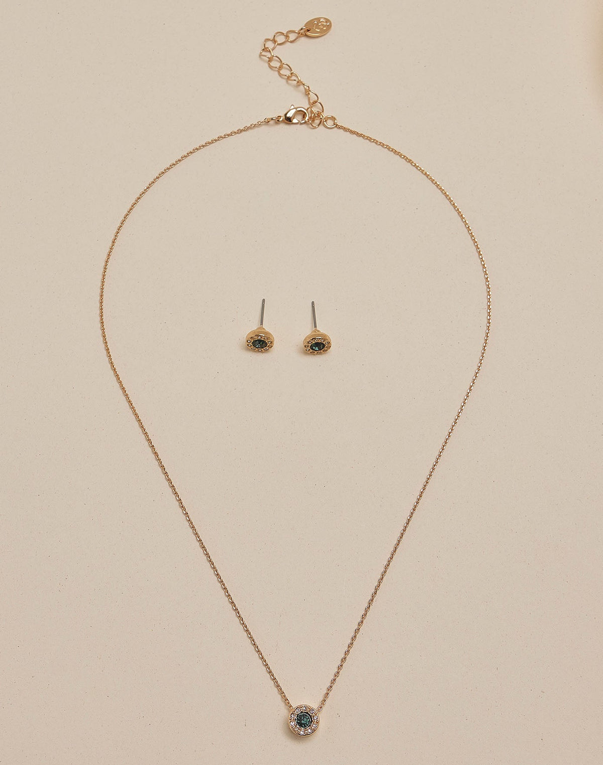 Set de Collar + Aretes Amelia