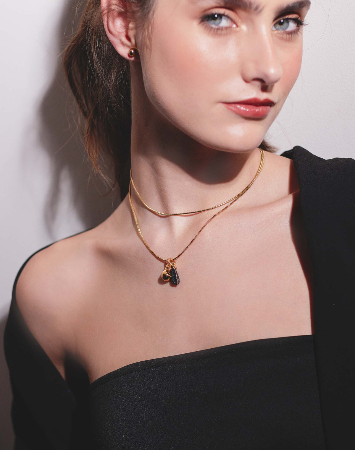 London Necklace & Stud Earrings Set