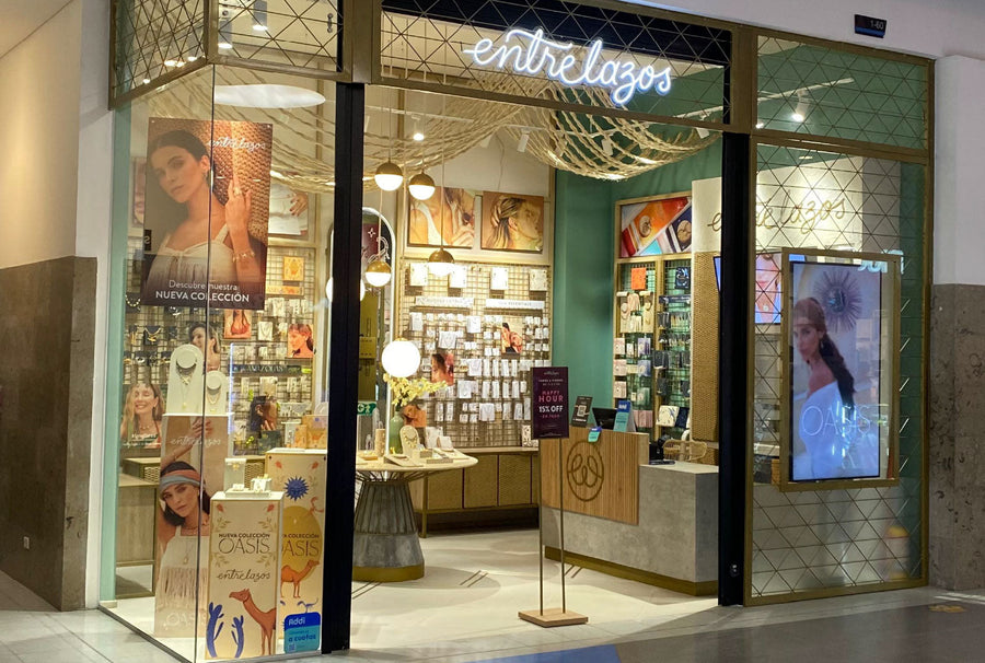 Tienda Entrelazos Centro Comercial Plaza Central